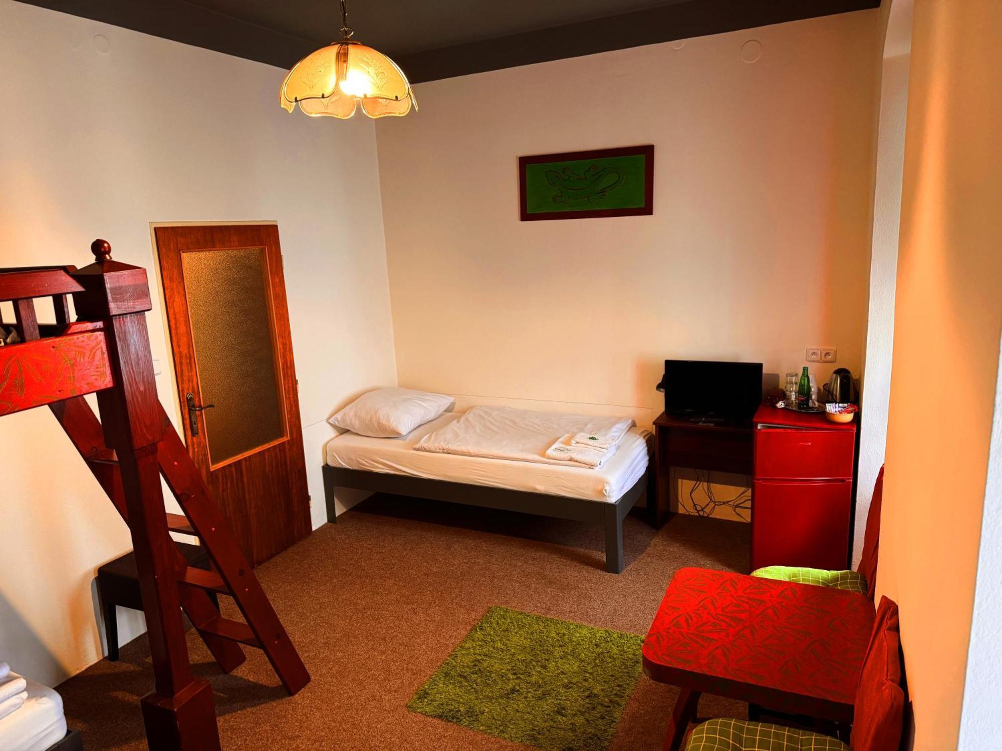 Pension Alfa & Whisky Pub Tabor Ngoại thất bức ảnh