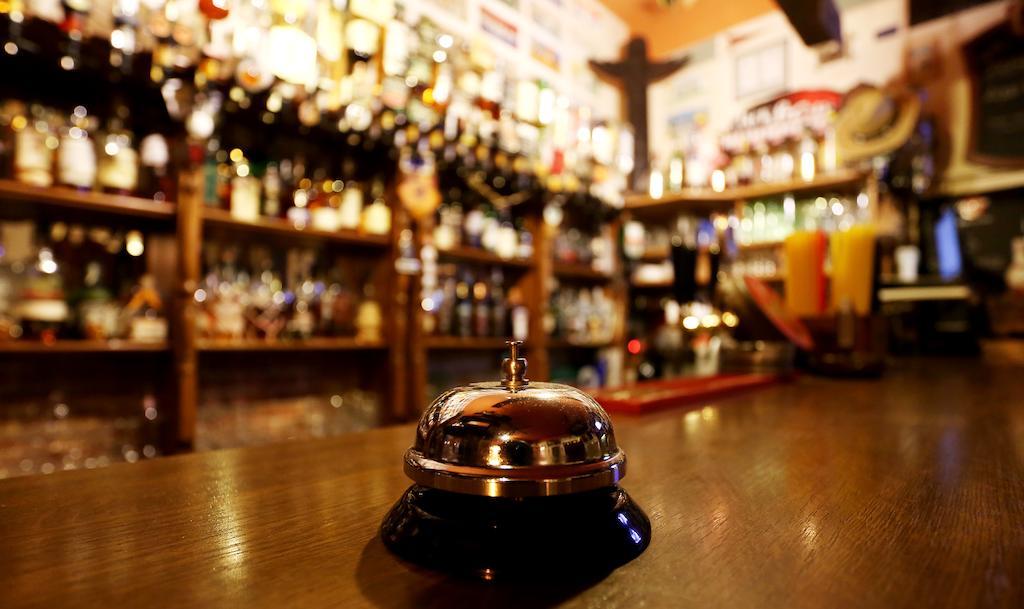 Pension Alfa & Whisky Pub Tabor Ngoại thất bức ảnh